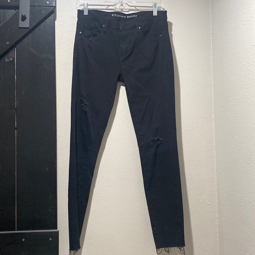 Articles of Society black skinny jeans with distress and raw hem, size 28